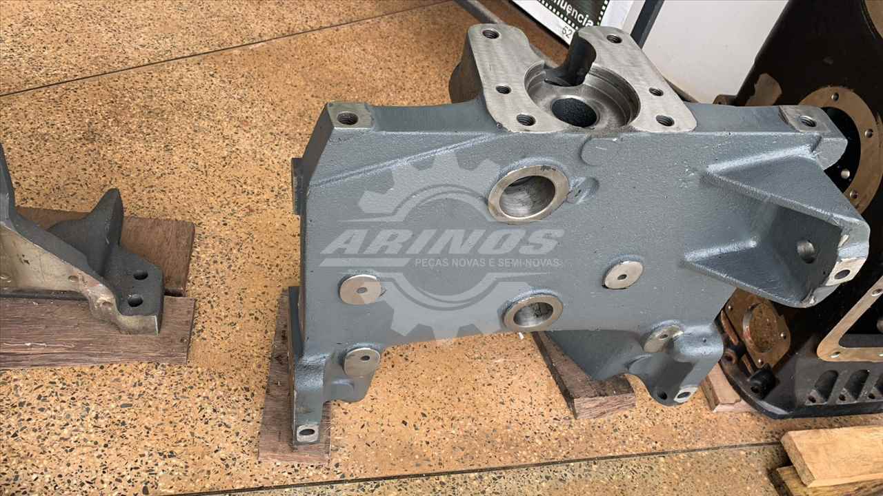 SUPORTE DIANTEIRO MF 265 A 292 4X2